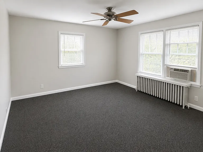 508 Farrell Dr #1 — Photo 3