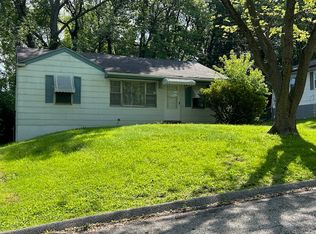 5924 Sheriton Dr, Saint Louis, MO