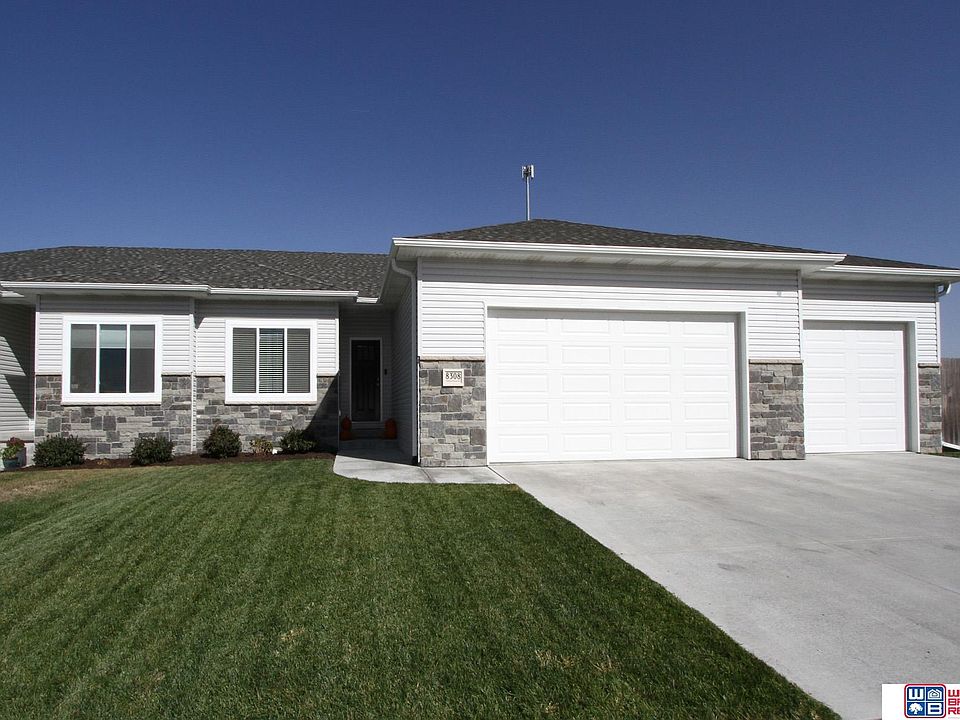 8308 Yankee Woods Dr, Lincoln, NE 68516 Zillow