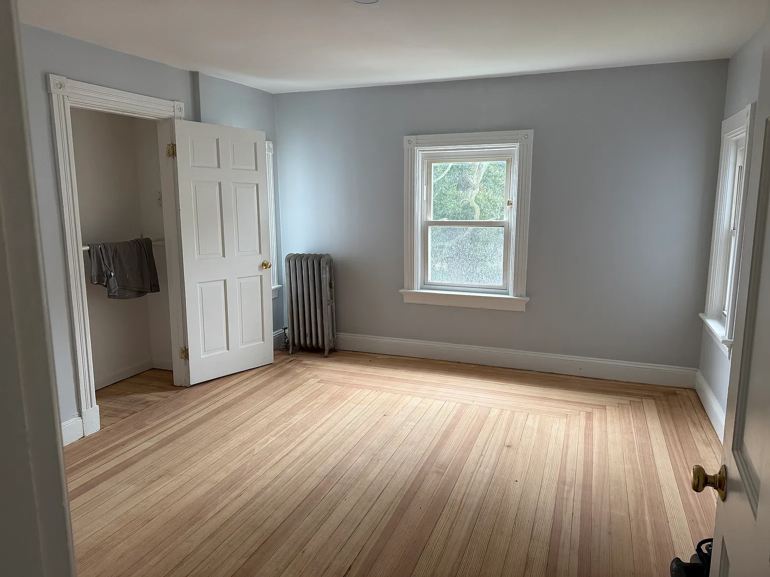 4 bed, 2000 sqft, $3,300 — Photo 3