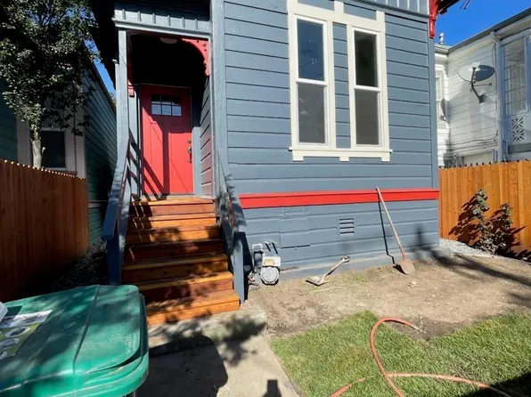 1515 Center St, Oakland, CA 94607