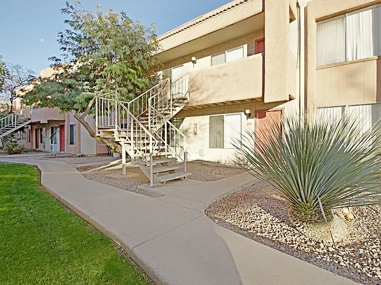 Mountain View — Photo 9