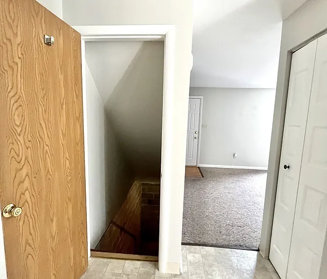 444 Tanglewood Ln — Photo 83