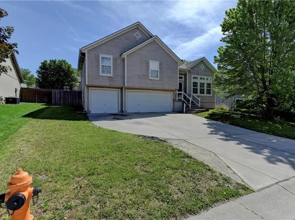 1131 N Jones Rd, Independence, MO 64056