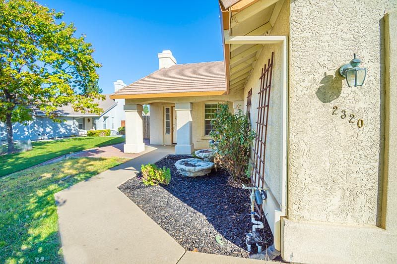 1st image of 2320 Summerfield Ct