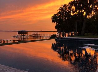 273 W River Rd, Palatka, FL 32177