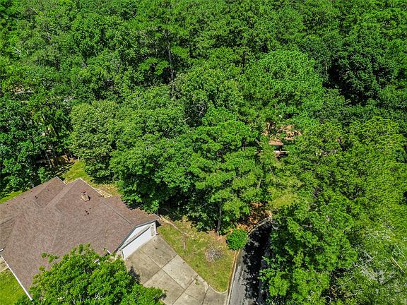 5th image of 1802 Rollingwood Drive