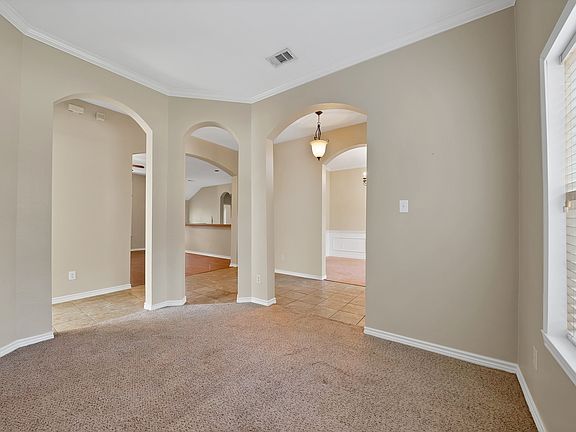 3rd image of 3017 Jacob Dr