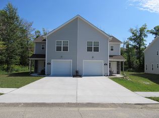 4927 Grouse Hollow Dr, Erie, PA 16504