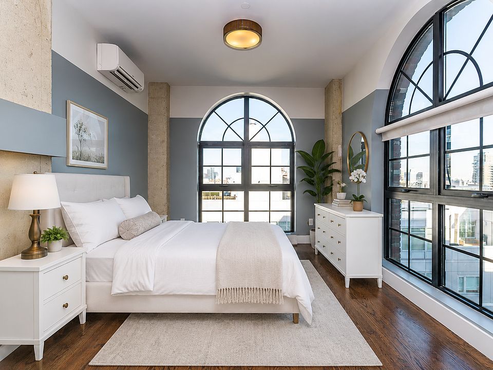 1st image of 187 Kent Ave #808