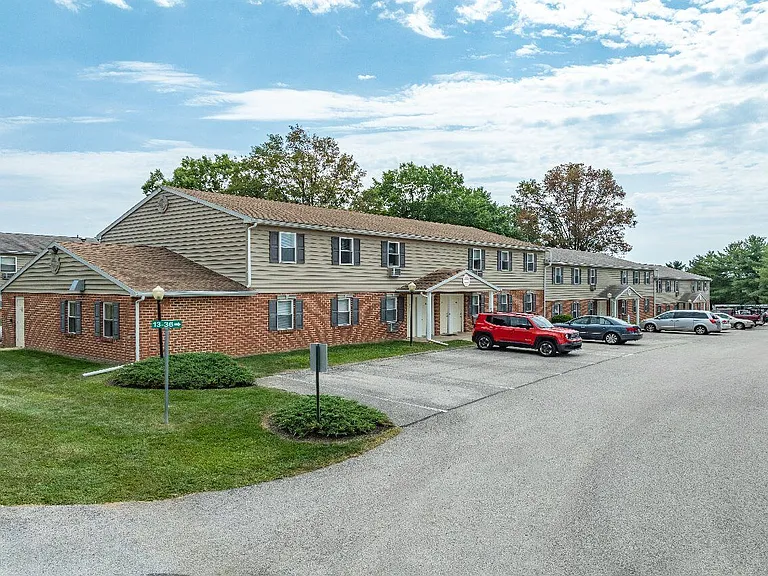 Apartments at Waterford — Photo 241