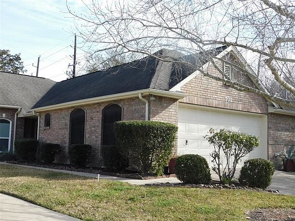 5th image of 702 Apple Blossom Dr