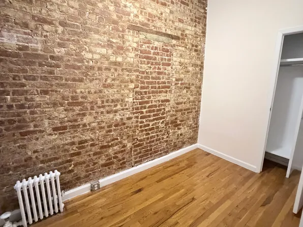 519 East 82nd Street image 5 of 9