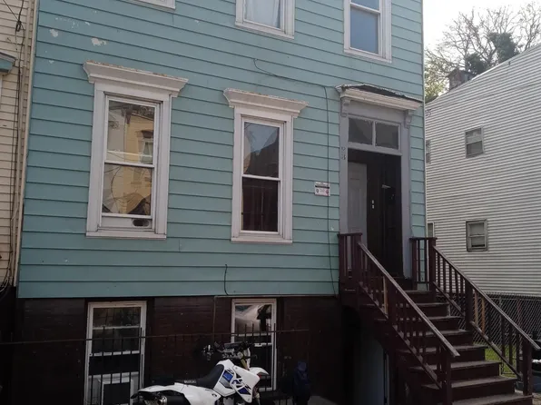 28 LEXINGTON Avenue, Albany, NY 12206