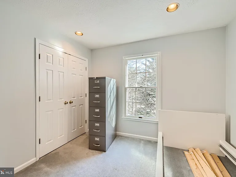 8 Sapphire Hill Ct — Photo 25