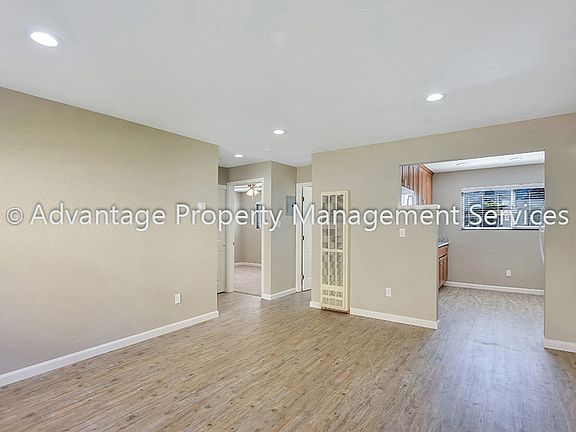 2nd image of 1513 Mono Ave APT 1
