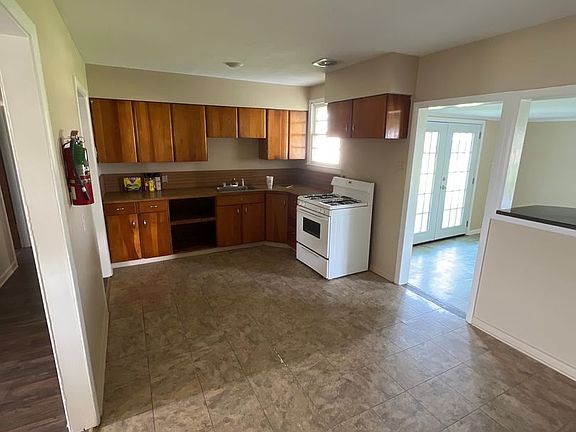 2nd image of 508 Elysian Dr