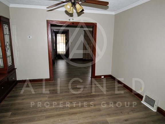3rd image of 4213 Biddulph Ave #1
