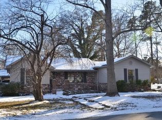 601 W College St, Beebe, AR 72012