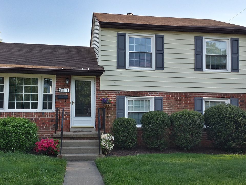 1st image of 2413 Greenway Ave