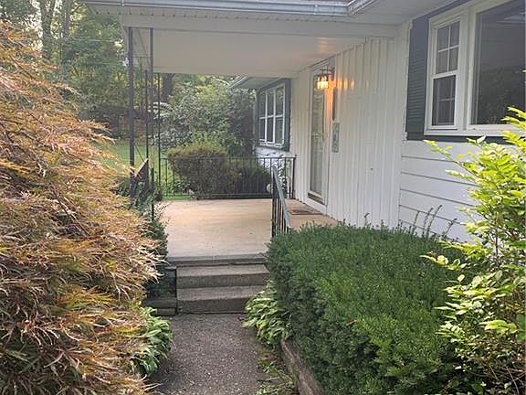4th image of 3868 McCarty Dr