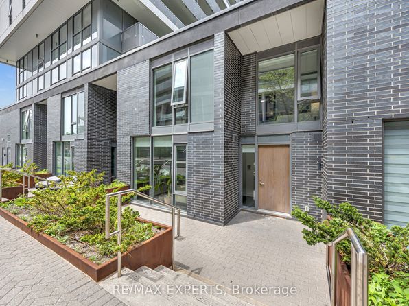 160 Flemington Rd E #109, Toronto, ON M6A 0A9