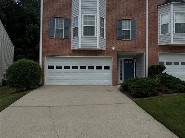 1346 Pilgrim Lake Dr, Cumming, GA 30040