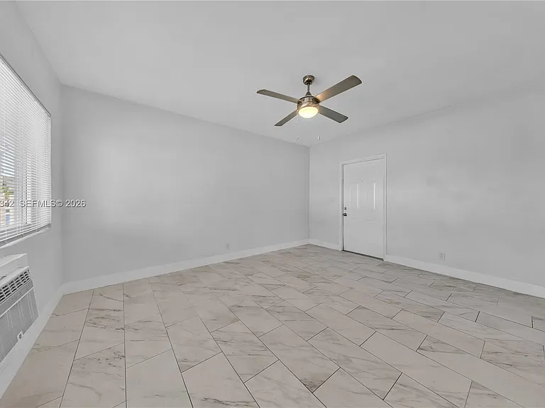 1839 Funston St #4 — Photo 3