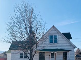 609 N Water St, Ellensburg, WA 98926