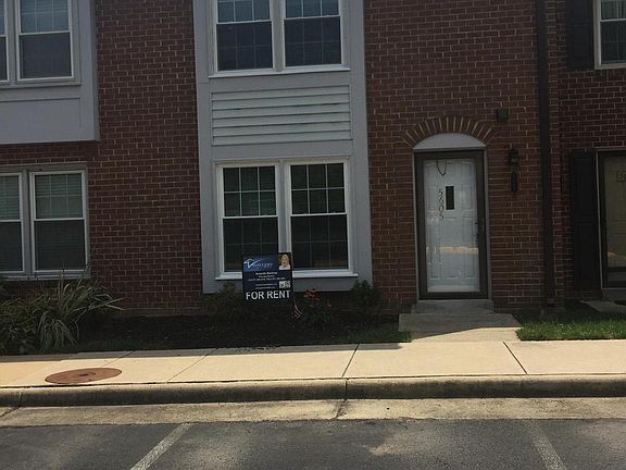 3rd image of 5605 Independence Cir