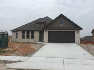 810 Fontana St, Centerton, AR 72719