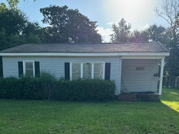 76 Lee Drive, Leland, NC 28451