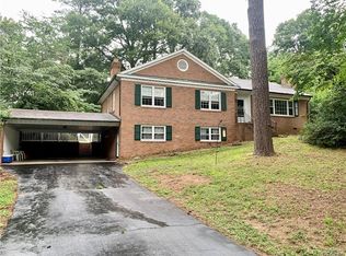 7628 Turf Ln, Richmond, VA 23225