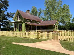 1100 Maple St, Calvert, TX 77837