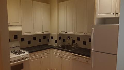 1st image of 563 6th Ave APT 3R