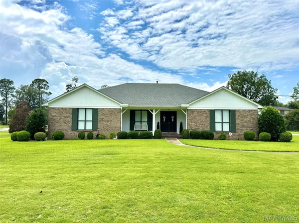 101 Russell Dr, Selma, AL 36701