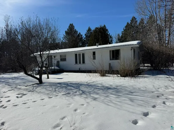 812 Old Drummond Rd, Two Harbors, MN 55616