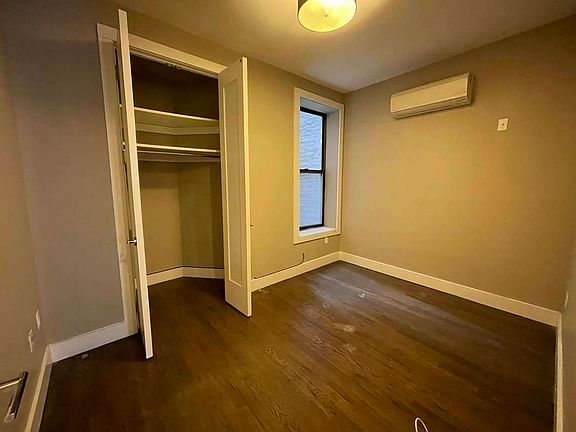 5th image of 162 Woodruff Ave #1L