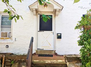 854 County Line Rd, Bryn Mawr, PA 19010