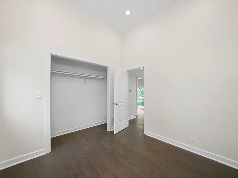 9771 W 143rd St — Photo 27