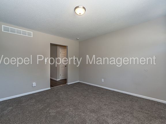 5th image of 1505 N 63rd Ter