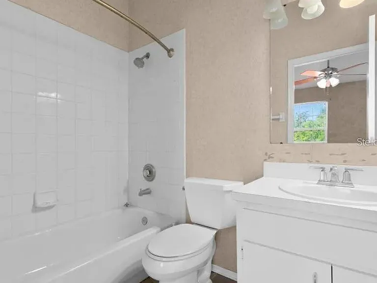 6308 Bayside Key Dr — Photo 24