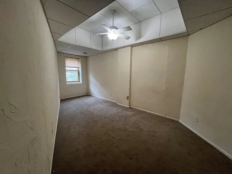 107.5 State St #3 — Photo 9