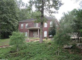 38 Norfork Dr, Maumelle, AR 72113