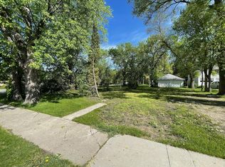 803 E Mount Faith Ave, Fergus Falls, MN 56537