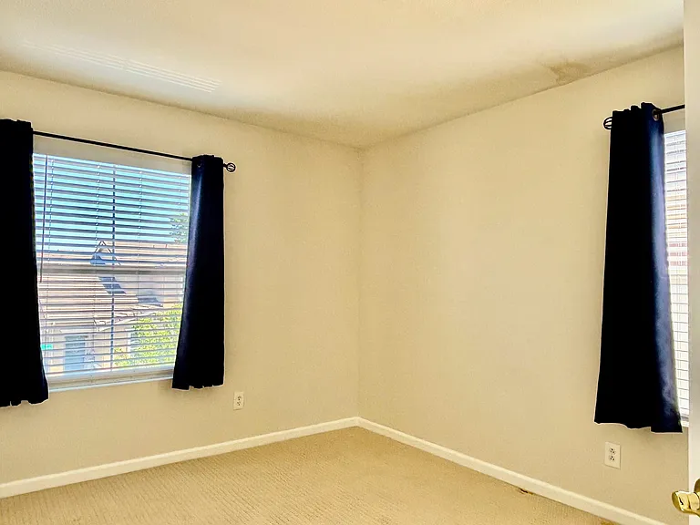 5780 Idlewood St — Photo 10