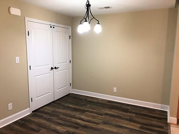 2nd image of 102 Capstone Dr Unit 305