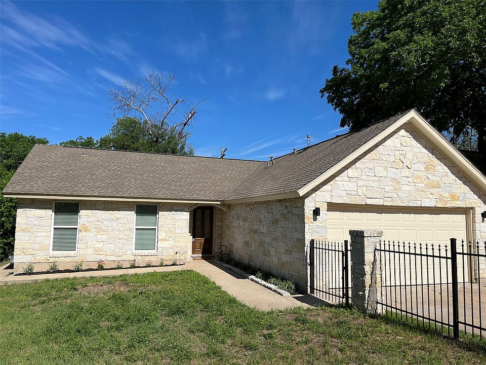 1st image of 9502 Crown Ridge Dr