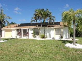 425 SW 43rd Ter, Cape Coral, FL 33914