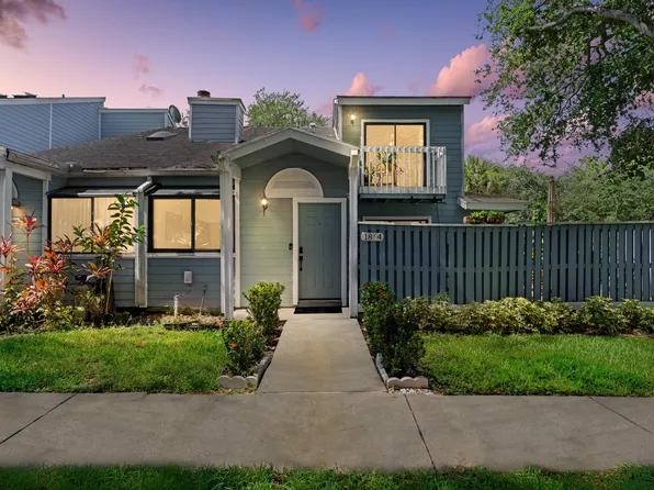 1864 Adventure Place #1864, North Lauderdale, FL 33068